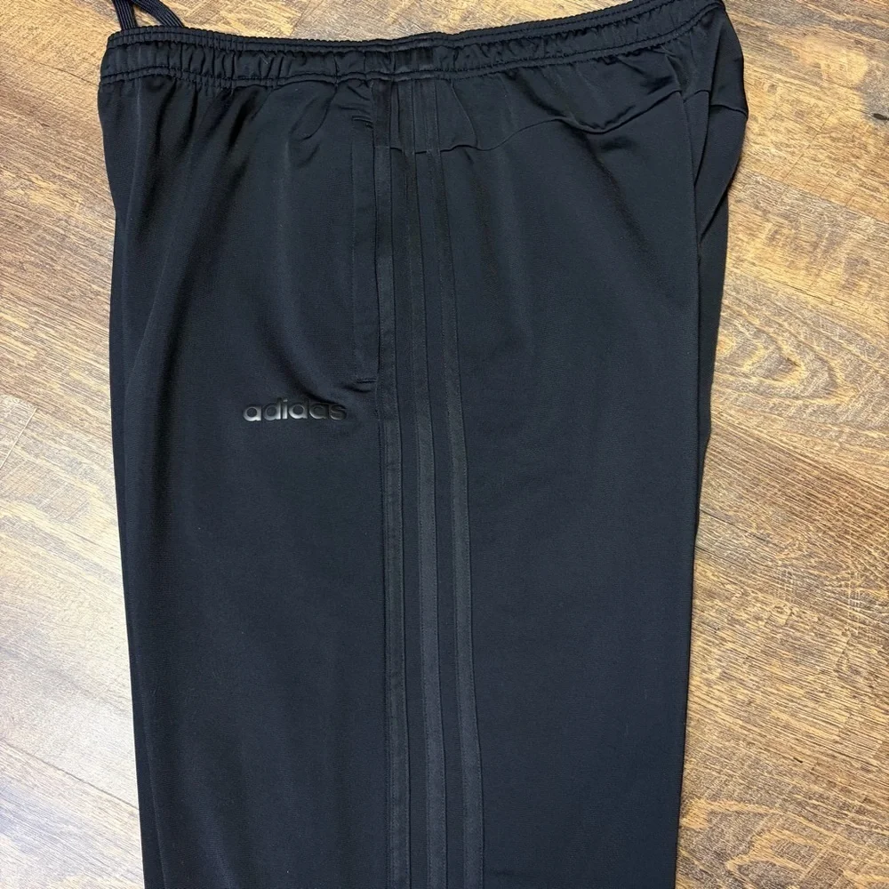 Adidas Essentials 3-Stripes Tapered Track Pants Black/Black Stripe Mens XL Gym